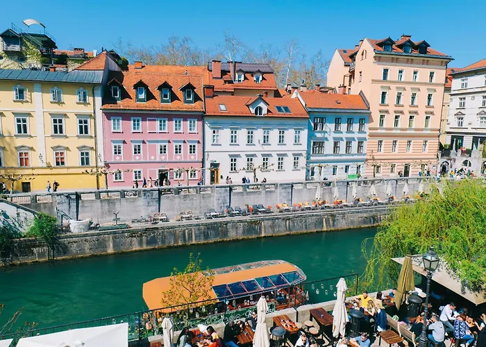 Riverside Mescanka Апартаменты *