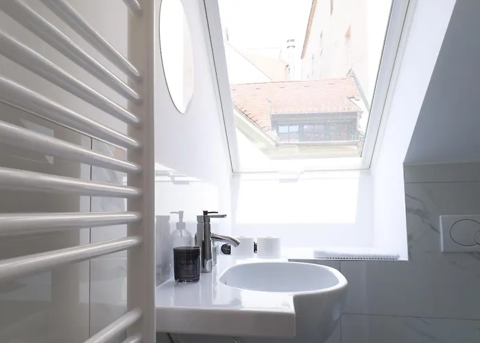 Riverside Mescanka Любляна