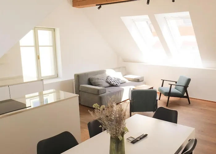 Riverside Mescanka Апартаменты *