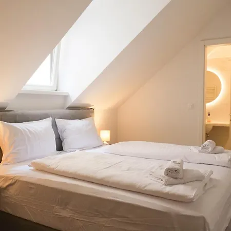 Riverside Mescanka Apartmán