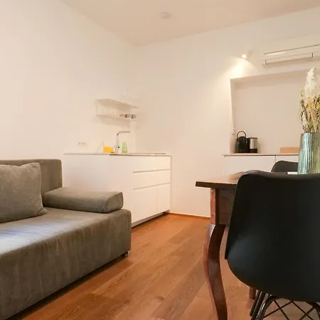 Riverside Mescanka Ljubljana