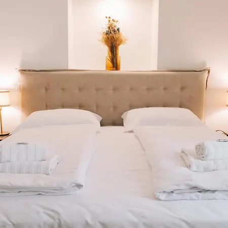 Apartment Riverside Mescanka