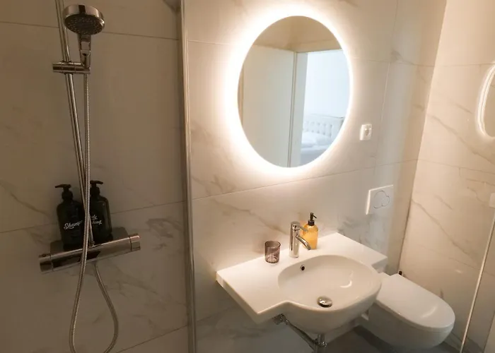 Riverside Mescanka * לובליאנה